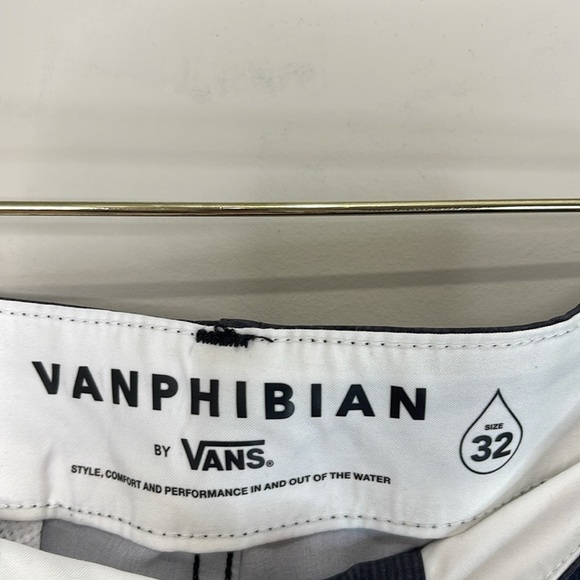 Vans Vanphibian Men’s Water Board Shorts Navy Blue Plaid Pockets Quick Dry 32 - Picture 9 of 13